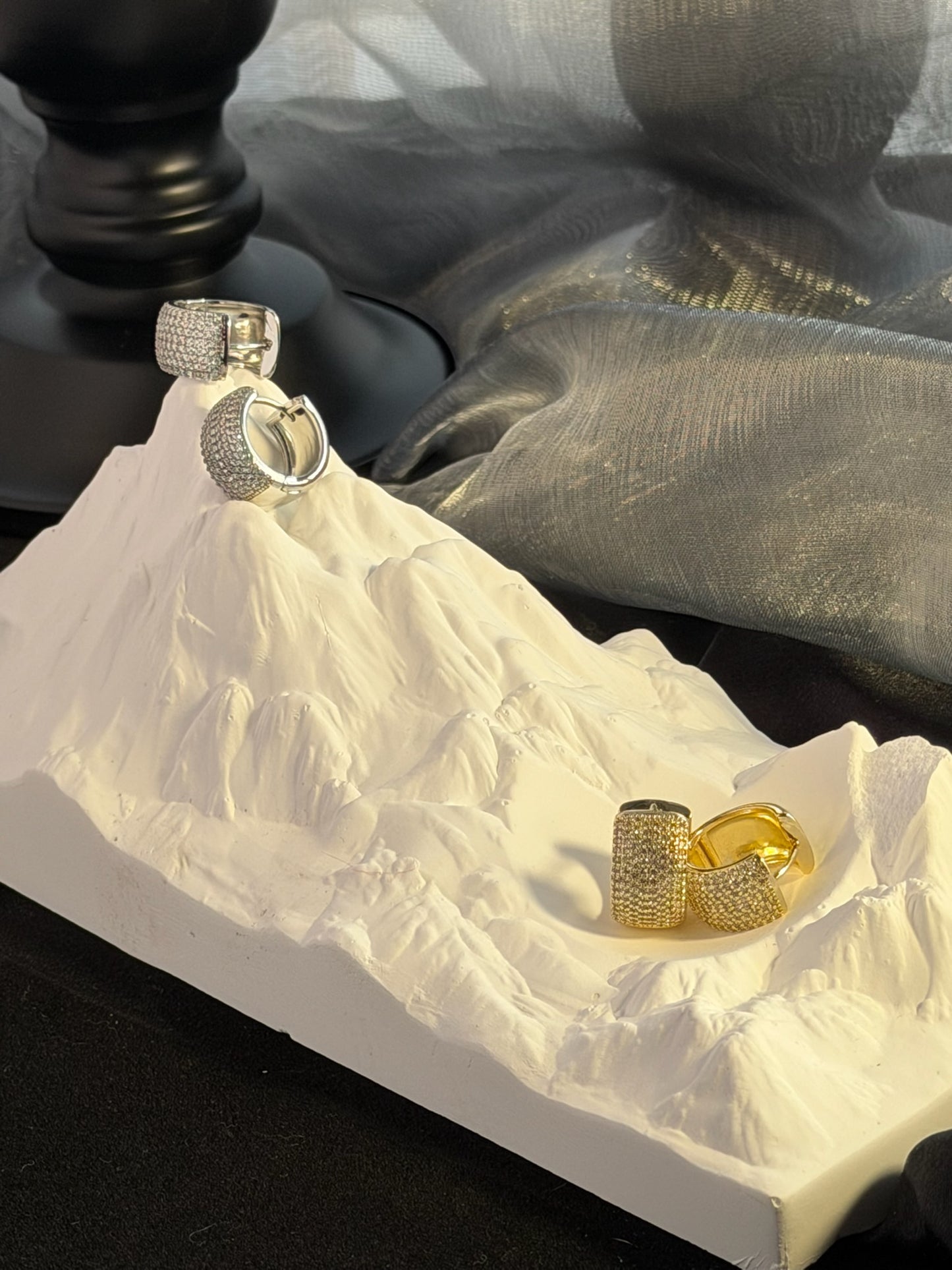 The "Muse" Earring Scoop
