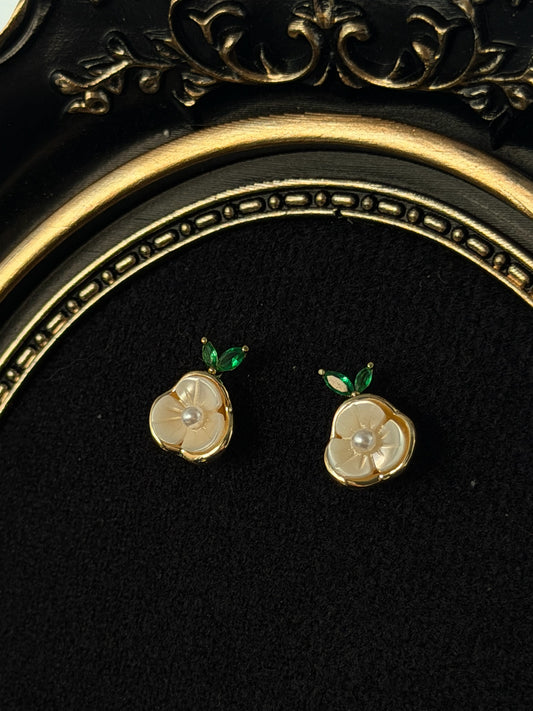 The "New Farm" Orchard Blossom Studs