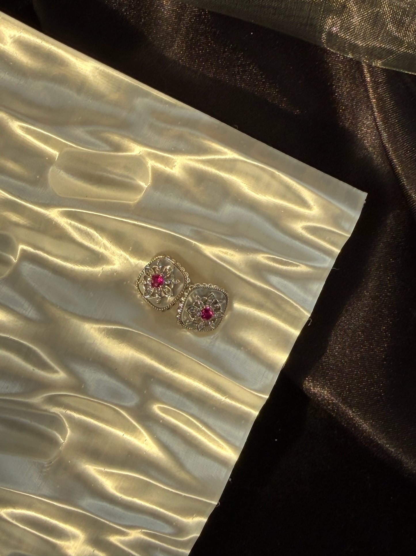 The "Windsor" Heritage Starburst Studs