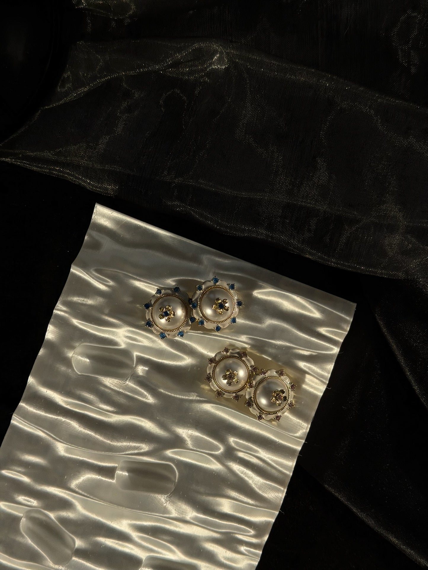 The "Paddington" Heritage Brooch Studs