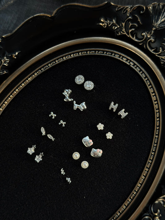 The "Muse" Earring Scoop